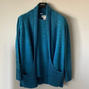 Draper & Damon’s Teal cardigan sweater set